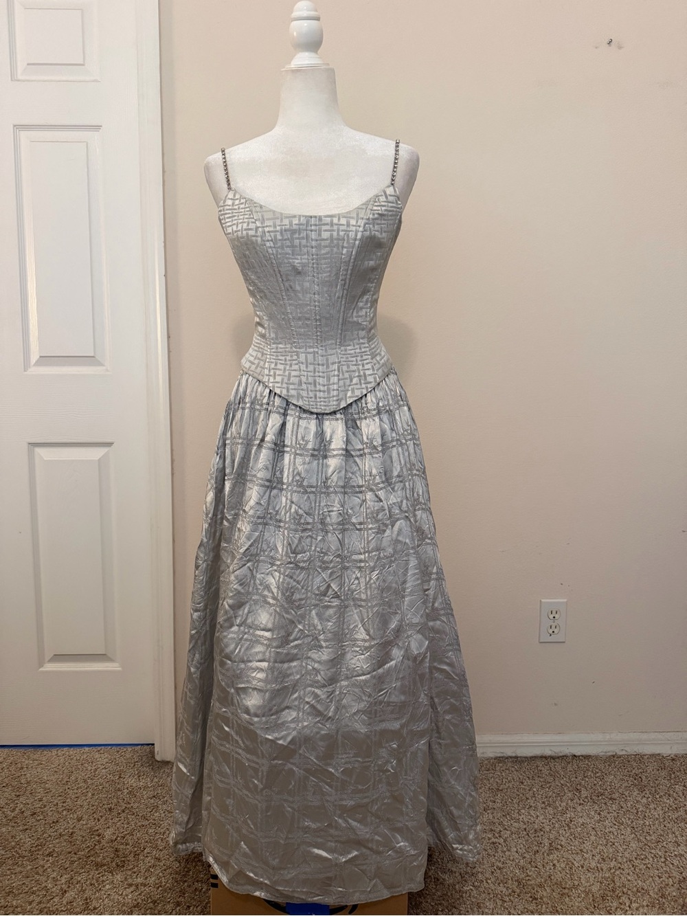 Vtg 90s Jessica McClintock Silver Metallic Corset Dress Rhinestone Straps Size 4